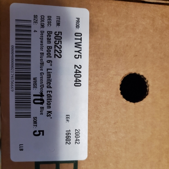 Size 4 L.L.Bean Boots - Picture 4 of 5